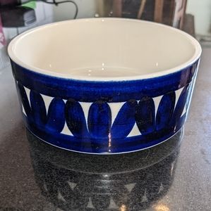 Serving Bowl Sotka Blue by ARABIA OF FINLAND